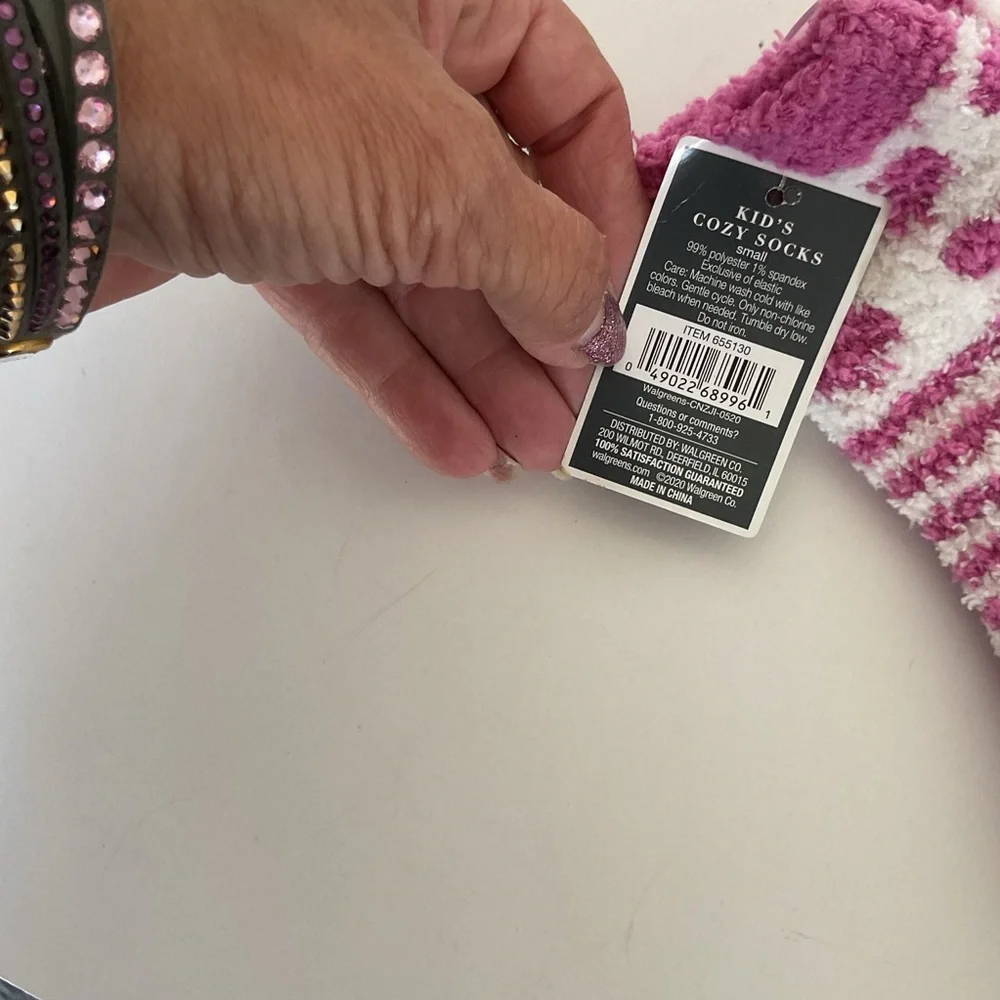 West Loop Kids Pink and White Cozy Socks with grip dots NWT